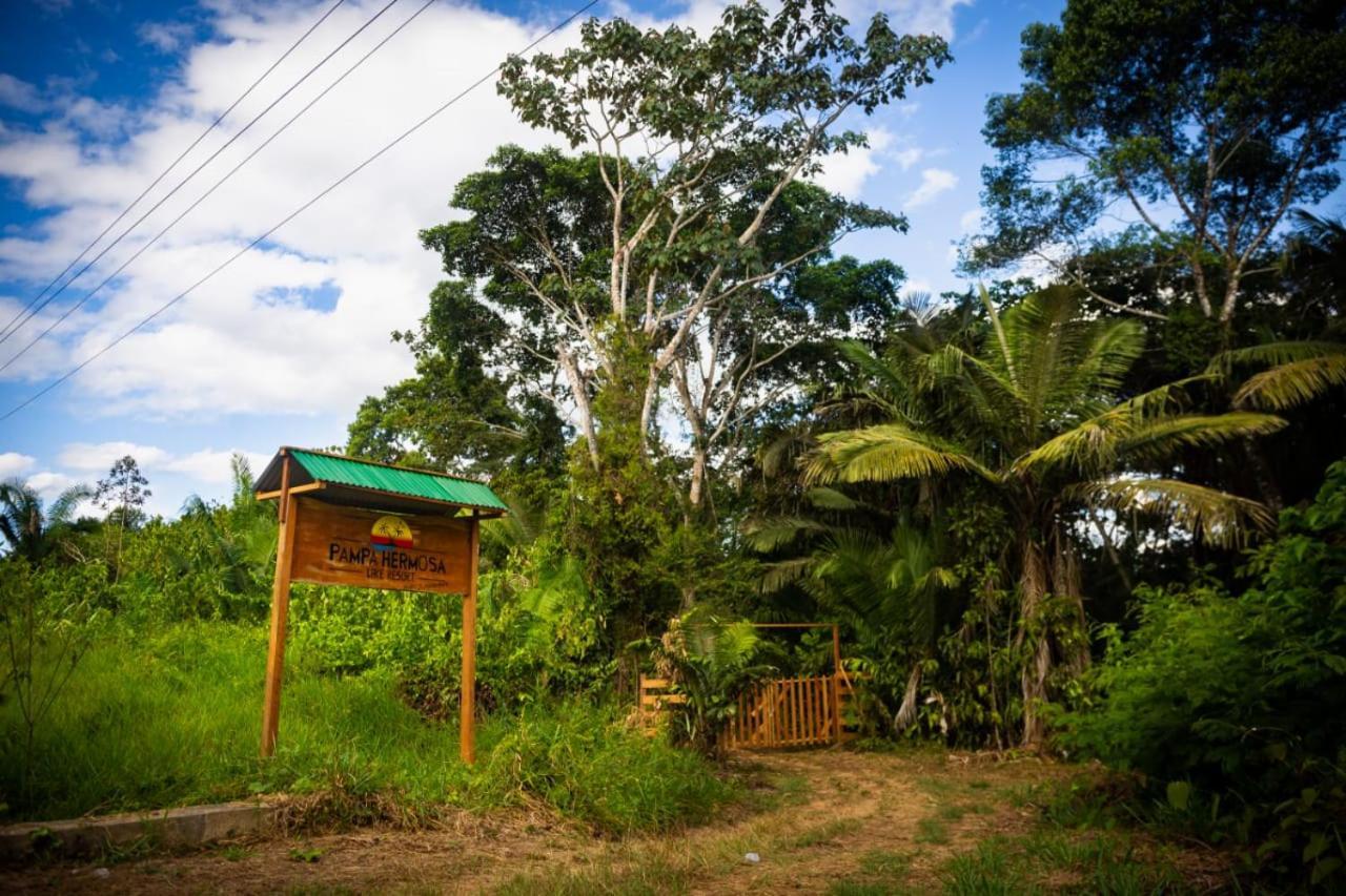 Pampa Hermosa Lake Resort Puerto Maldonado Exterior photo